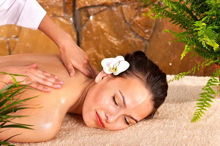 Kwan Massage Offer Swedish Oil Massage